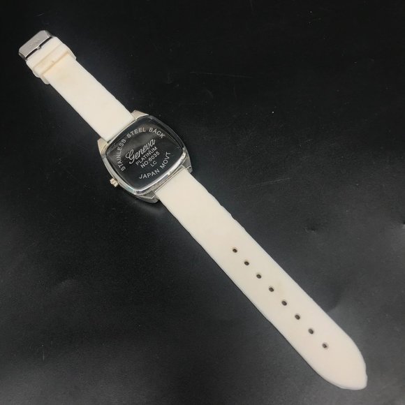 Geneva Platinum Women’s Silicone Quartz Watch with New Battery Model 6035 - Picture 7 of 8